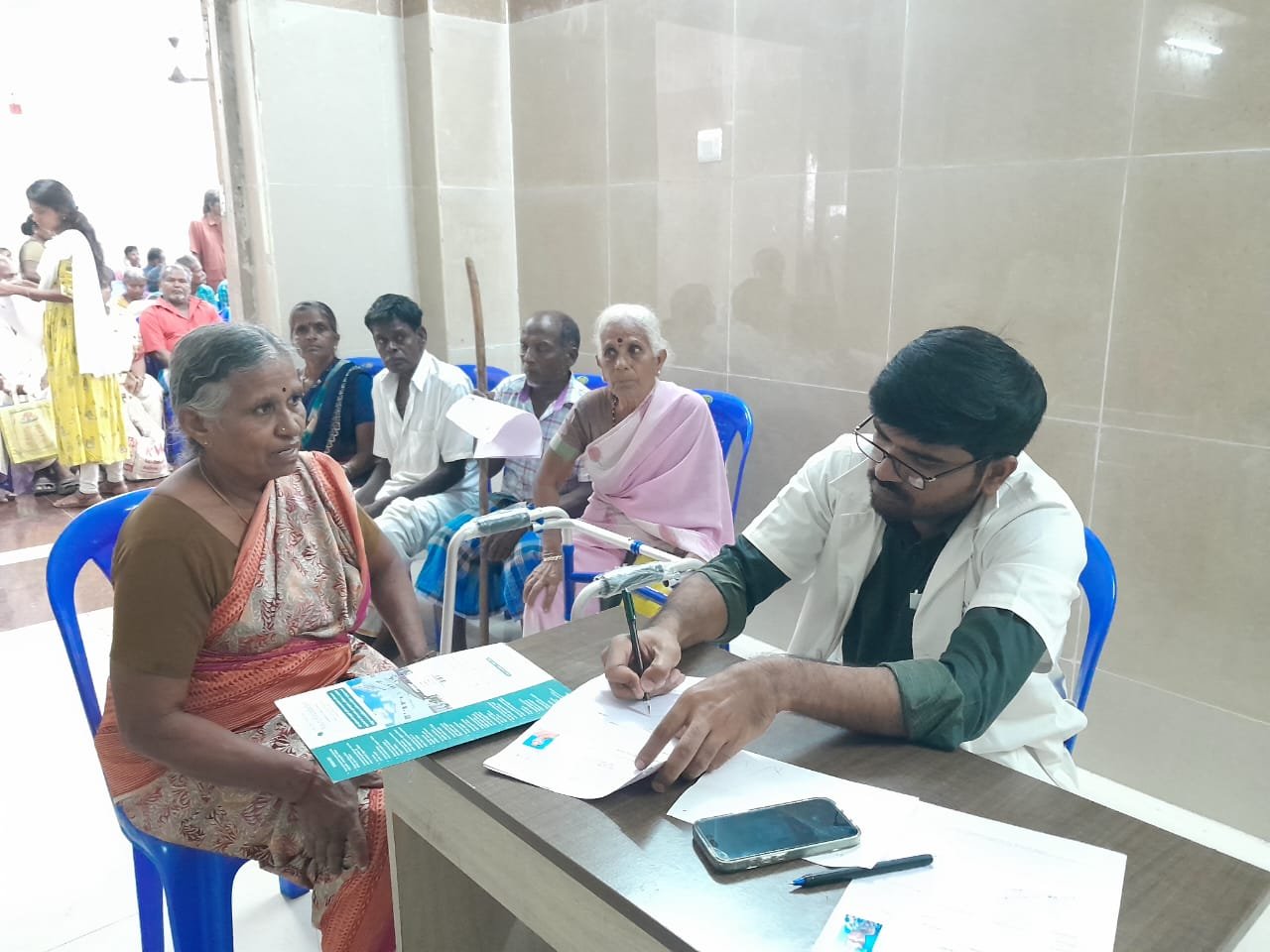 கள்ளக்குறிச்சி மாவட்டத்தில் மாற்றுத்திறனாளிகளுக்கு அடையாள அட்டை வழங்கப்பட்டது