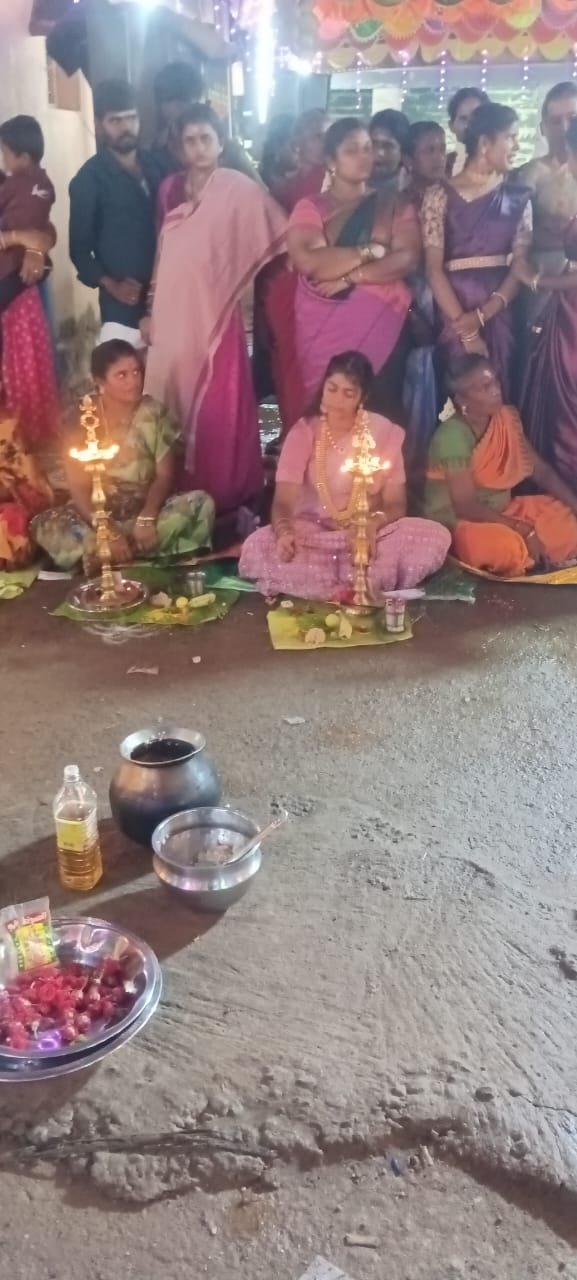 தேனி மாவட்டம் ஆண்டிபட்டி அருகில் B.தர்மத்துபட்டியில் ஸ்ரீ பகவதி அம்மன் கோயில் திருவிழா நடைபெற்றது.