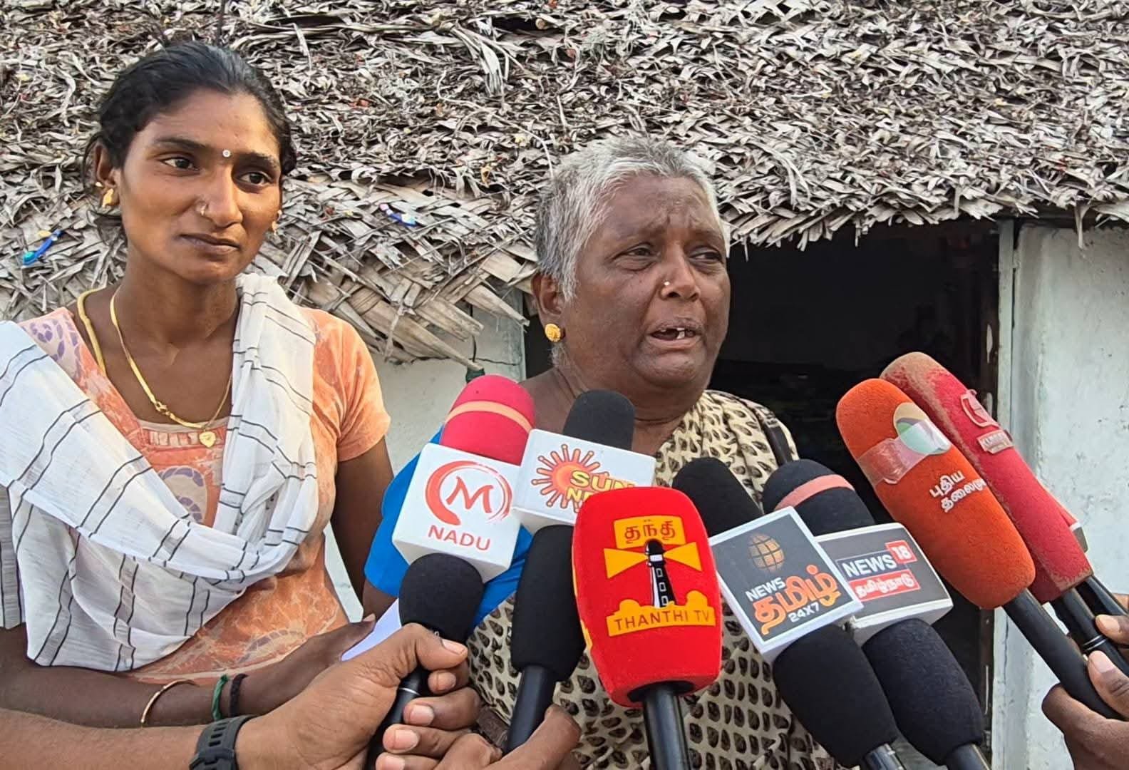 வாணியம்பாடி அருகே விவசாய நிலத்தை போலிபட்டா மூலம் அபகரிக்க முயற்சி.