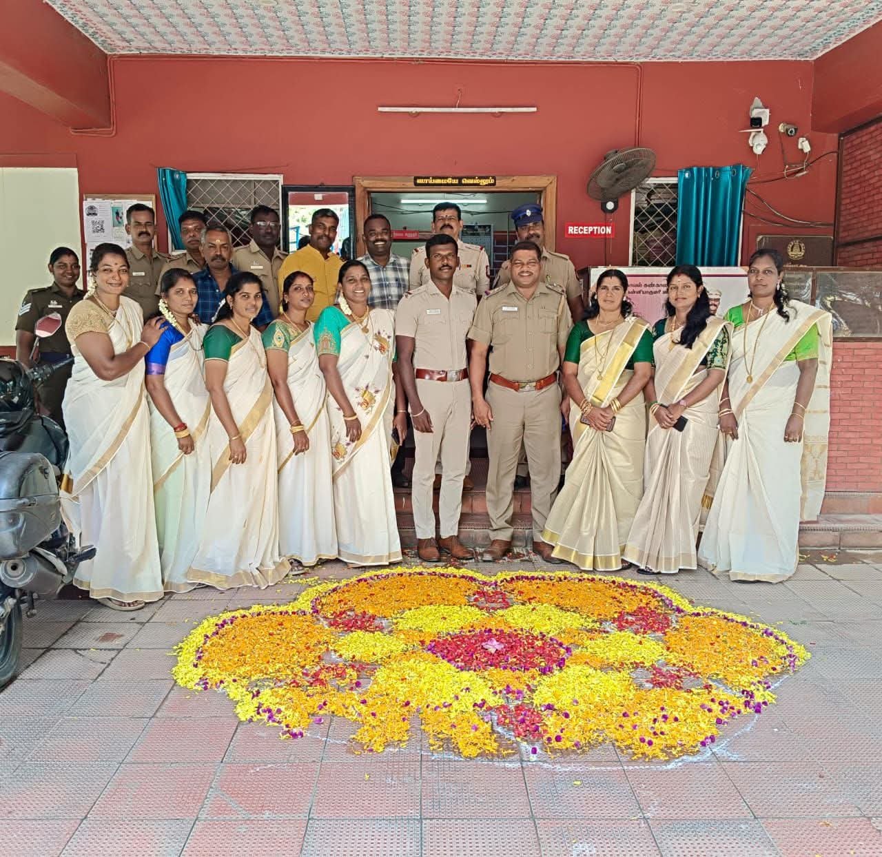 கன்னியாகுமரி மாவட்டம் கோட்டார் காவல் நிலையத்தில் ஓணம் கொண்டாட்டம்