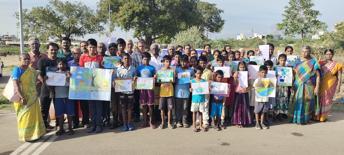 திருநெல்வேலியில், உலக ஆறுகள் தினம் கொண்டாட்டம்! தாமிரபரணி நதிக்கரையில் மரக்கன்றுகள் நட்டு, விழிப்புணர்வு ஏற்படுத்திய,தமிழ்நாடு அரசு ஓய்வூதியர் சங்கத்தினர்!