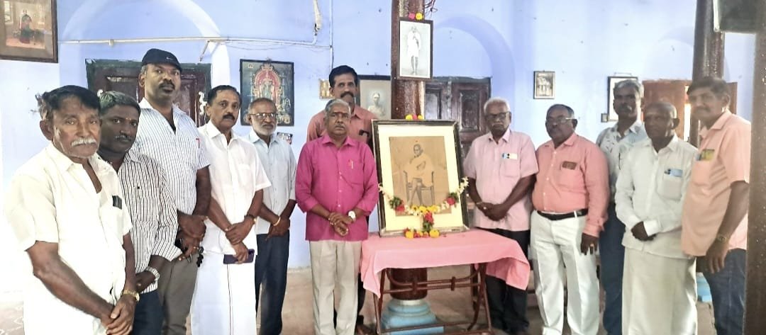 திருநெல்வேலியில், மகாத்மா காந்தியடிகள் தங்கியிருந்த வீட்டில் நடைபெற்ற, காந்தி ஜெயந்தி விழா! அண்ணலாரின் திருவுருவப்படத்திற்கு, மலர் மாலை அணிவித்து மரியாதை செலுத்திய தமிழ்ச்சான்றோர்!