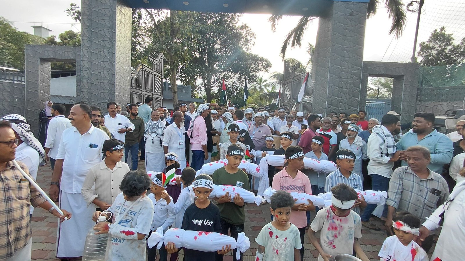 காஸா இனப்படுகொலைக்கு எதிராக திருவிதாங்கோட்டில் மனிதநேய பேரணிபாலஸ்தீன் மக்களுக்கு நீதி வேண்டும் — ஆயிரக்கணக்கானோர் குரல்