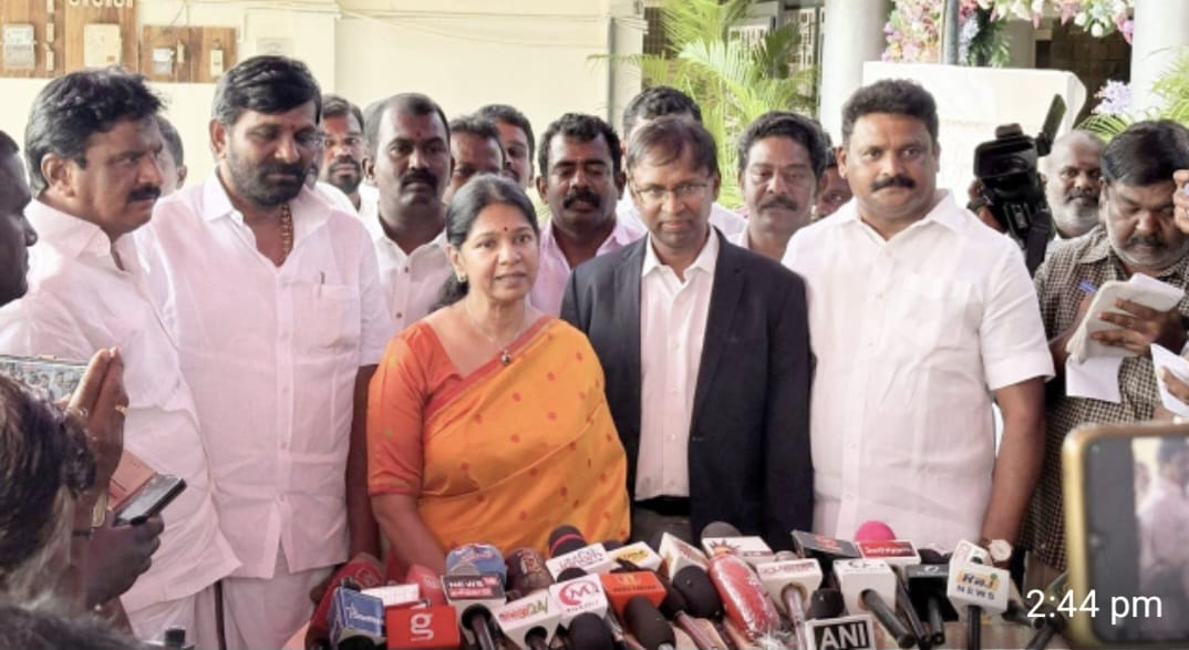 "காவேரி டெல்டா மாவட்டங்களில், மழை வெள்ளச் சேதங்களை பார்வையிடும் மத்திய குழுவினர், மாநில அரசு கோரும் தொகையை, ஒன்றிய அரசிடமிருந்து பெற்றுத்தர வேண்டும்!"- எம்.பி.கனிமொழி திருநெல்வேலியில் பேட்டி!