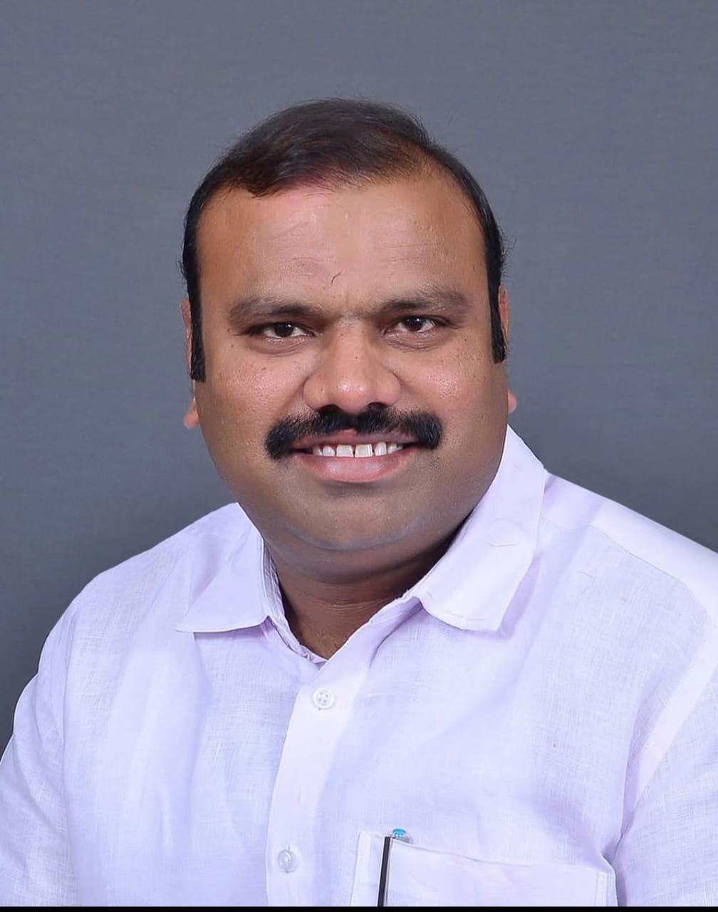 திருப்பூர் புறநகர் தெற்கு மாவட்ட செயலாளராக ஈஸ்வர சாமி எம்பி நியமனம்