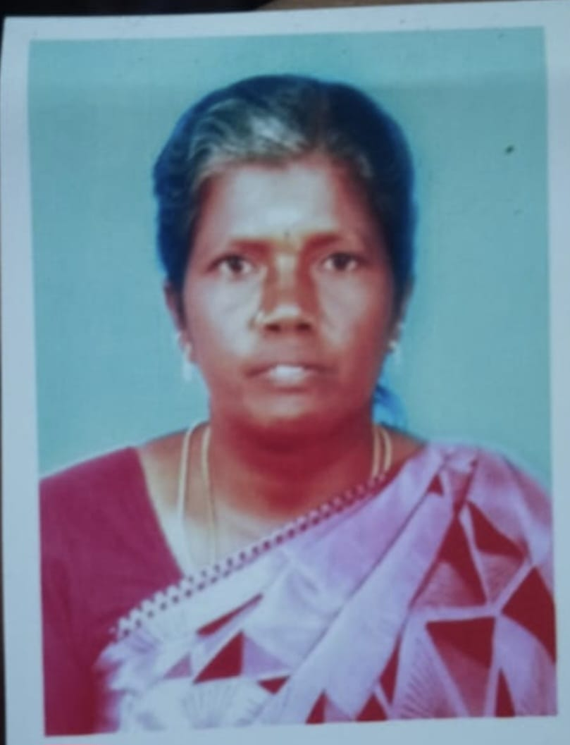 விபத்தில் சிக்கி மூளைச்சாவு அடைந்த, பெண்ணின் உடல் உறுப்புகளை, திருநெல்வேலி அரசு மருத்துவக்கல்லூரி மருத்துவமனைக்கு, தானம் செய்த குடும்பத்தினர்! அரசு மரியாதையுடன் உடலை ஒப்படைத்த, மருத்துவக்கல்லூரி முதல்வர் (DEAN)டாக்டர் ரேவதி பாலன்!