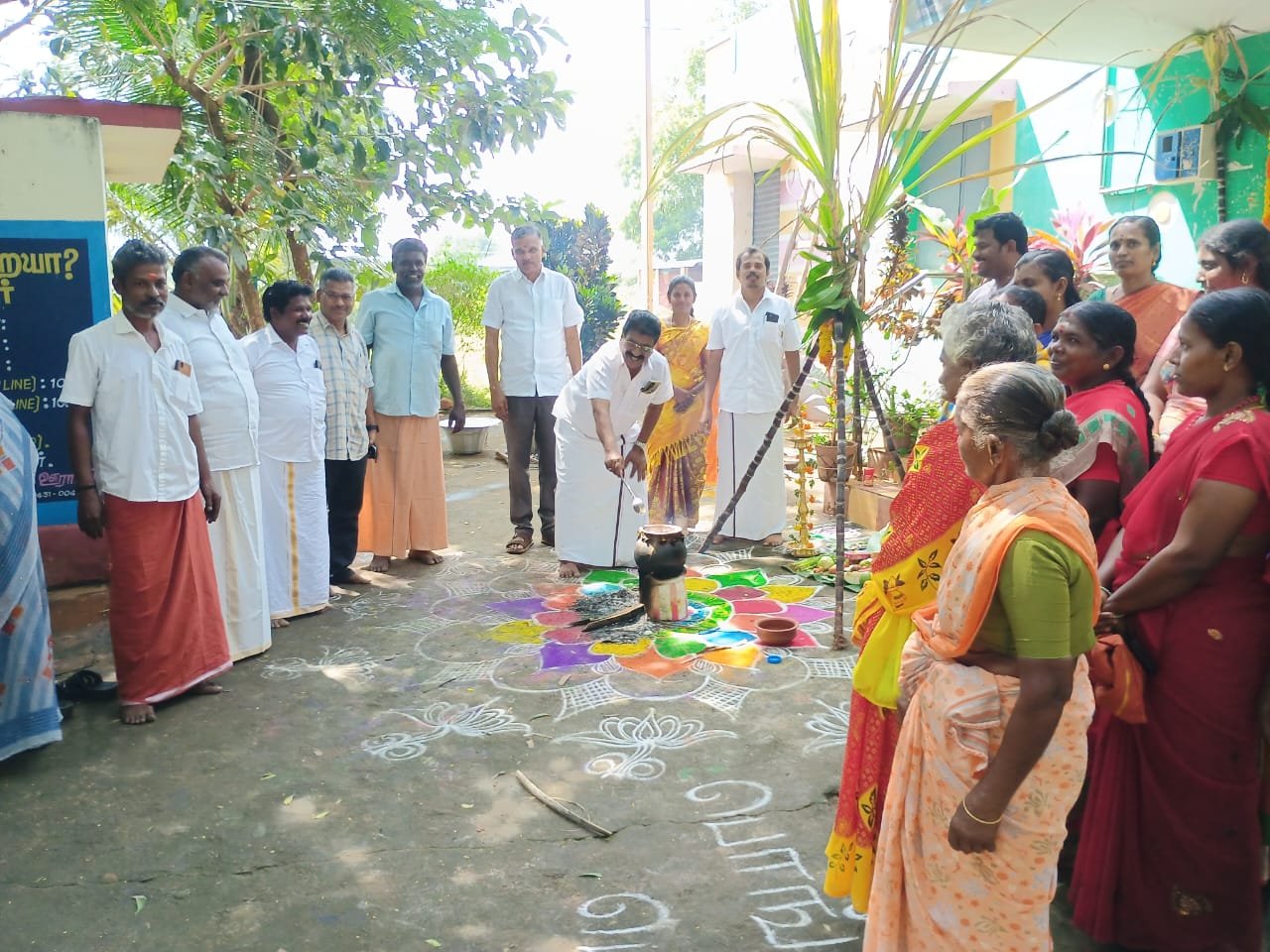 தென்காசி மாவட்டம் தேன் பொத்தை ஊராட்சியில் சமத்துவ பொங்கல் விழா: திவான் ஒலி பங்கேற்பு..