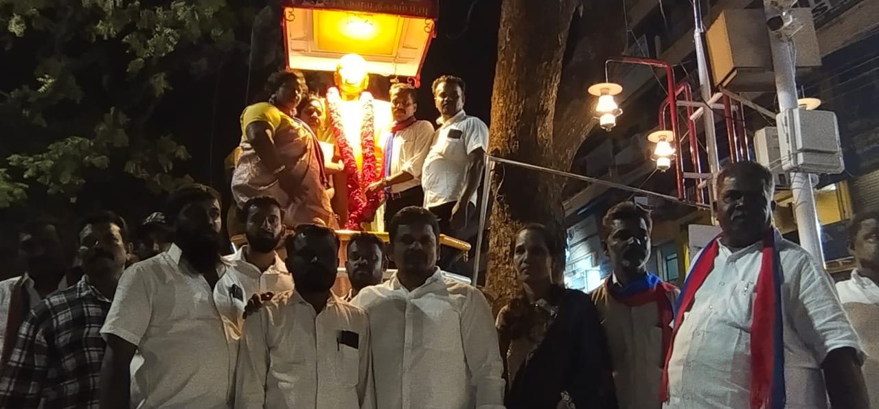 விடுதலைச் சிறுத்தைகள் கட்சியின் புதிய மாவட்ட செயலாளர்கள் அறிவிப்பு – நாகர்கோவிலில் அம்பேத்கர், காமராஜர், பெரியார் சிலைகளுக்கு மாலை அணிவித்து மரியாதை