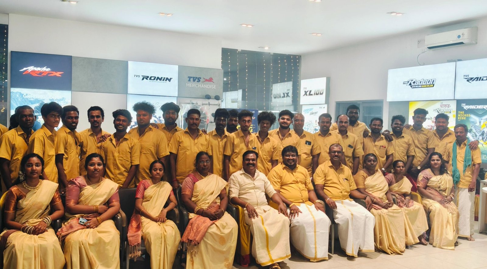 மதுரை கே.புதூர் மூன்றுமாவடியில் செல்வகணபதி டிவிஎஸ் ன் பொங்கல் விழா கோலாகலம்