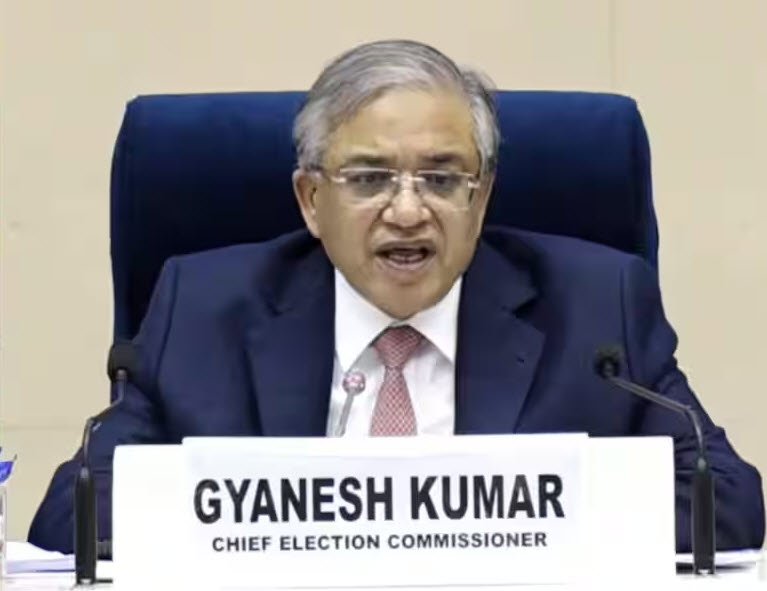 தமிழ்நாட்டில் சட்டமன்ற தேர்தல் ஏப்ரல் 23-ம் தேதி நடைபெறும் என தேர்தல் ஆணையம் அறிவிப்பை வெளியிட்டுள்ளது.