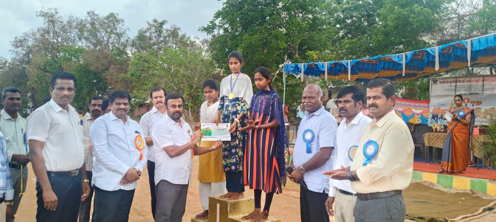 பழனி அருள்மிகு பழனியாண்டவர் கலை மற்றும் பண்பாட்டுக் கல்லூரியின் சார்பாக கல்லூரியின் 60 வது ஆண்டு கல்லூரி விளையாட்டு விழா