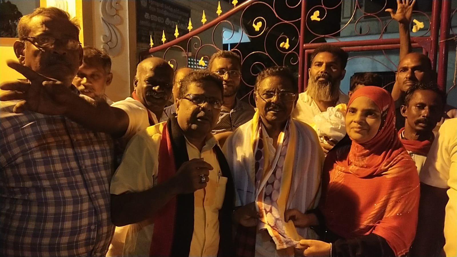 நாகர்கோவிலில் திமுக வேட்பாளர் ஆஸ்டினுக்கு உற்சாக வரவேற்பு கட்சித் தொண்டர்கள் மற்றும் கூட்டணி ஆதரவாளர்கள் பங்கேற்பு