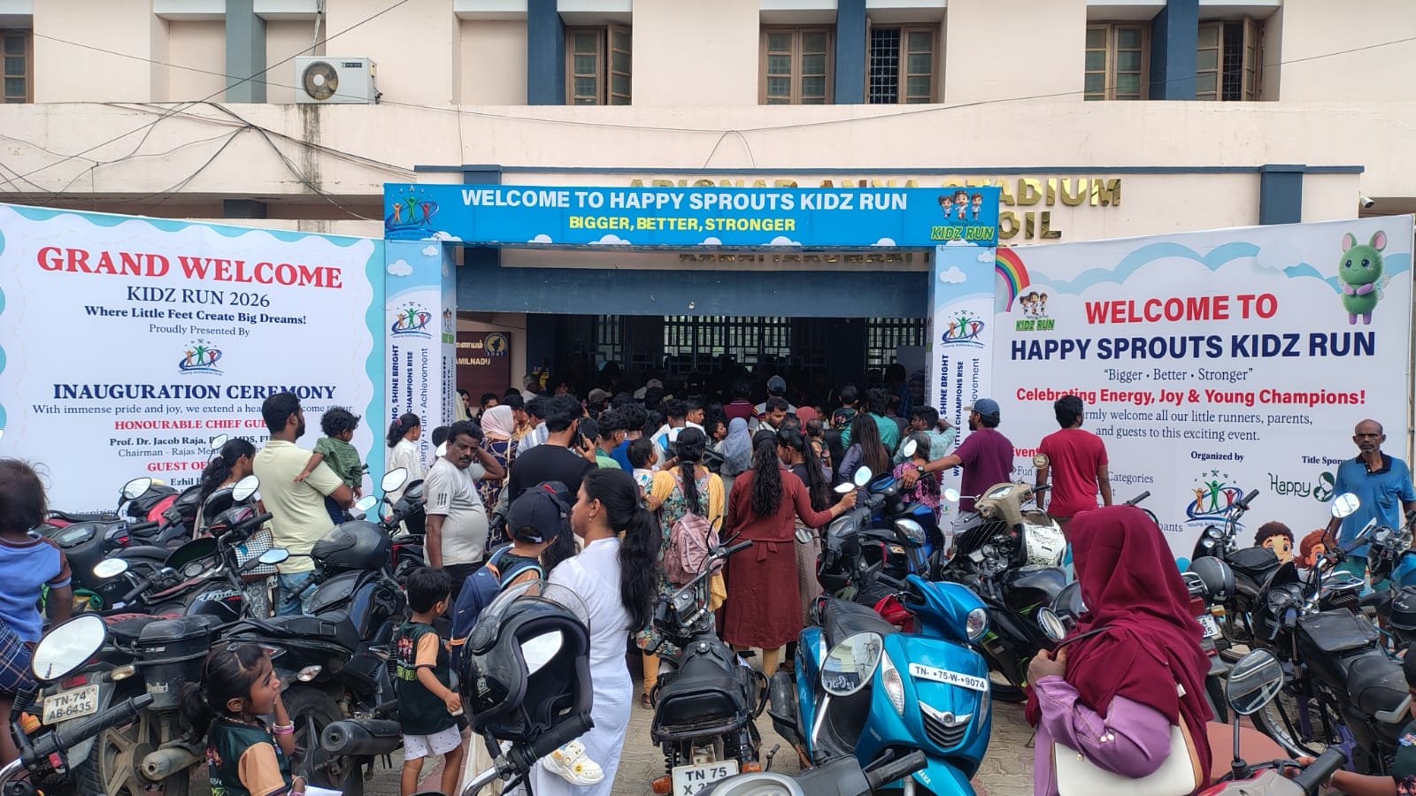 விளையாட்டு பெயரில் வணிகம்? ஏற்பாட்டாளர்களுக்கு எதிராக குற்றச்சாட்டு