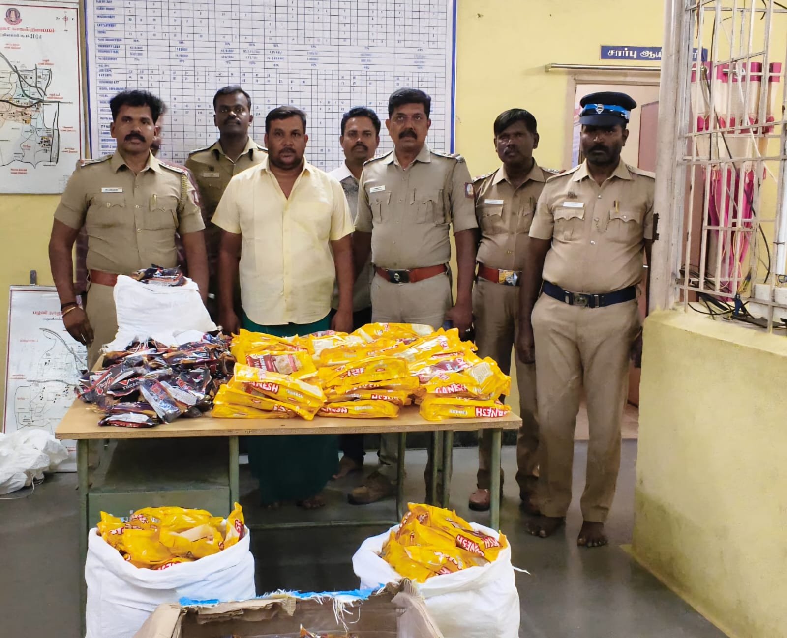 பழனி அருகே 60 கிலோ தடை செய்யப்பட்ட போதைப்பொருள் பறிமுதல்: வாலிபர் கைது!